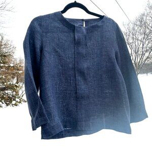 Nygardsanna Linen Top